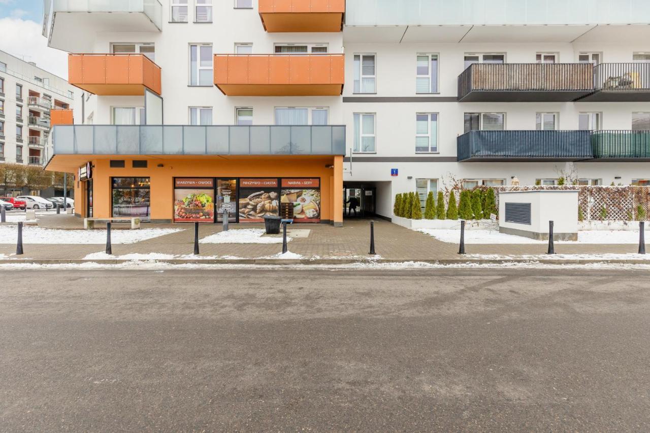 Loft Apartment With Parking In Warsaw By Noclegi Renters Екстер'єр фото